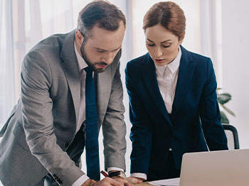 Advisom HomePage Corporate Law